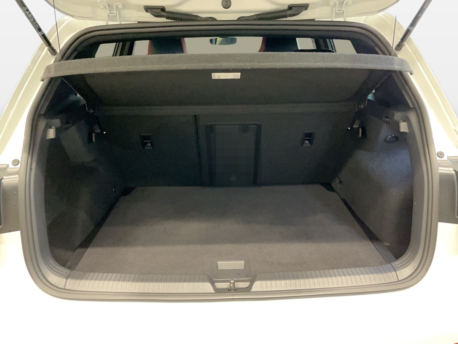 Volkswagen Golf VIII GTI Clubsport 2.0 TSI DSG ACC AUT Kam. foto 10