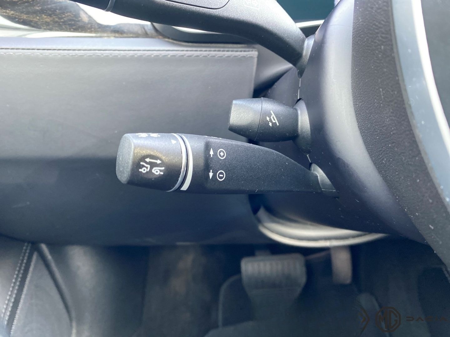 Tesla Model S 75 PANORAMADACH NAVI KAMERA STANDHEIZUNG foto 22