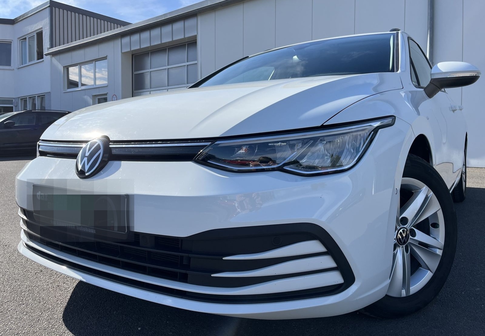 Volkswagen Golf Variant 2.0 TDI Life 135€ m.20% Anz. AHK Na foto 1