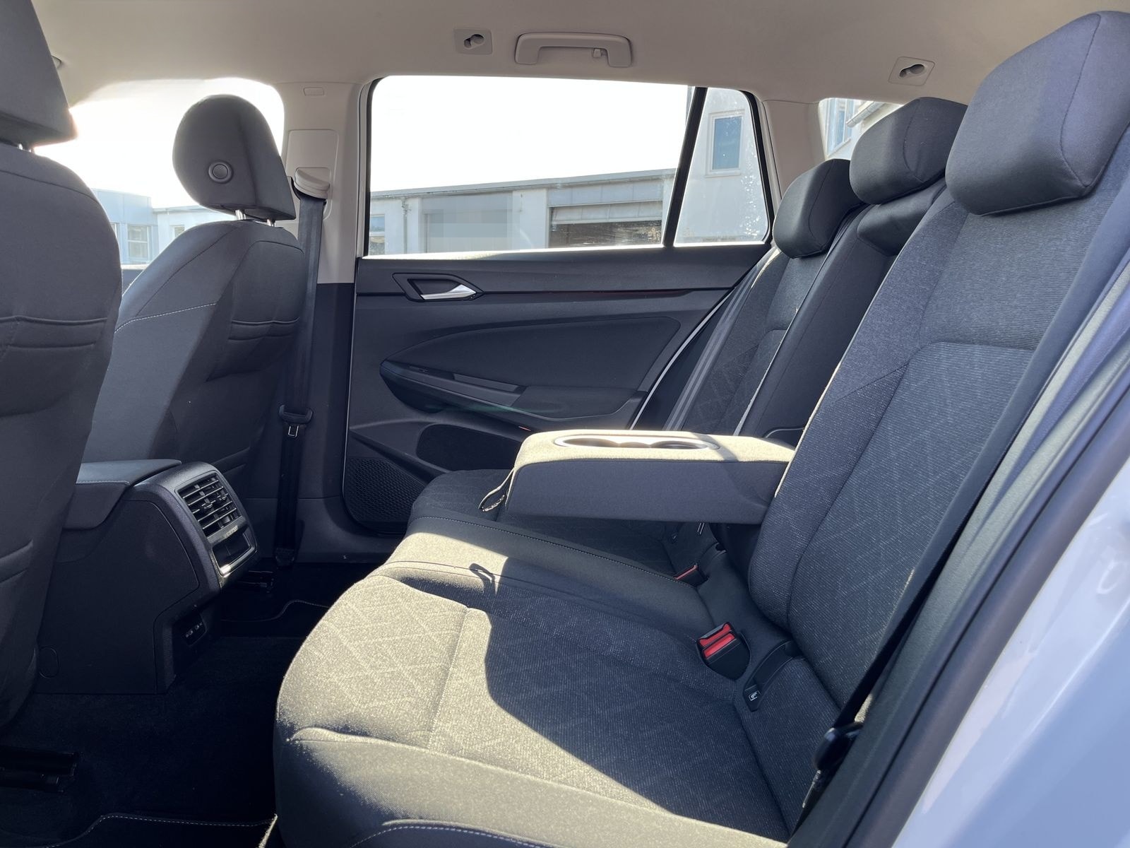 Volkswagen Golf Variant 2.0 TDI Life 135€ m.20% Anz. AHK Na foto 14