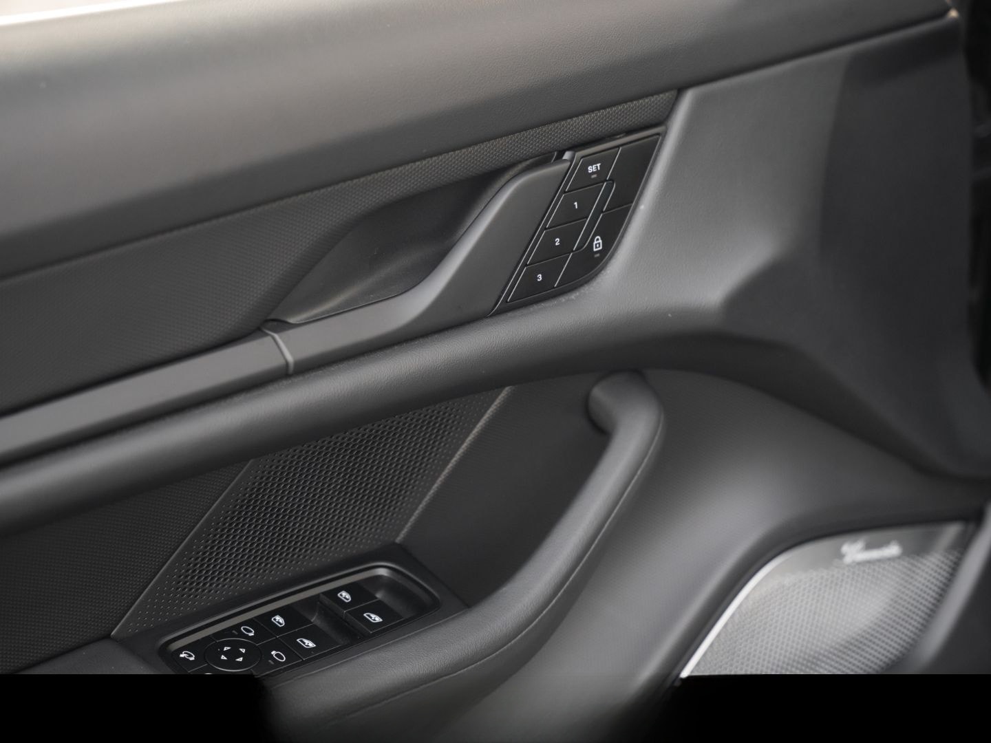 Porsche Taycan 4S Burmester HA-Lenkung InnoDrive Head-Up foto 17