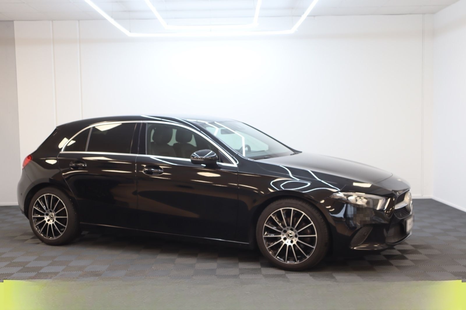 Mercedes-Benz A 200 Live Cockpit *LED*Carplay*AHK foto 4