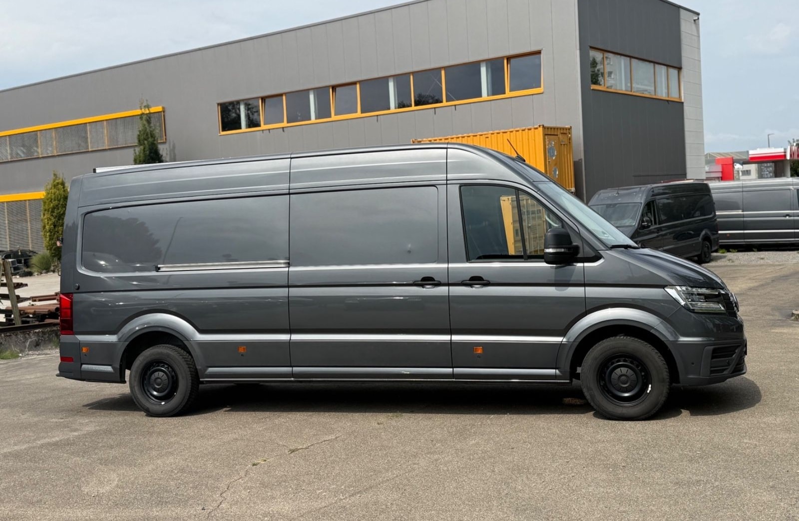 Volkswagen Crafter Kasten Kasten 35 lang Hochdach FWD foto 3