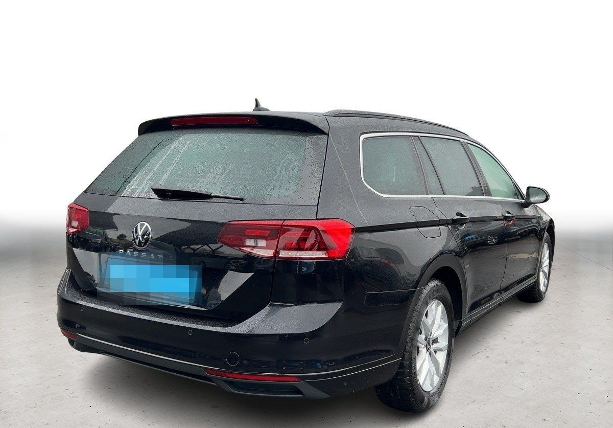 Volkswagen Passat Variant Business 1.5 TSI DSG APP+NAVI+AHK foto 5