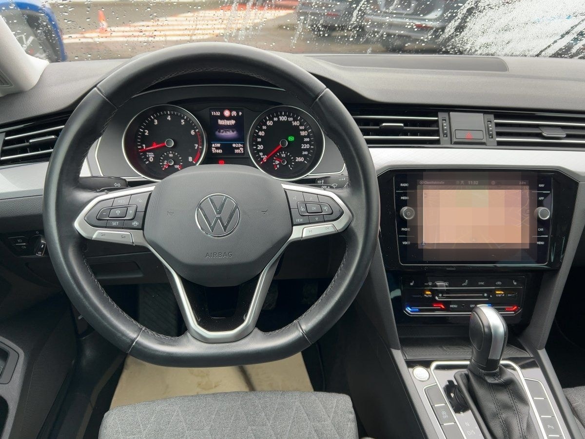 Volkswagen Passat Variant Business 1.5 TSI DSG APP+NAVI+AHK foto 10