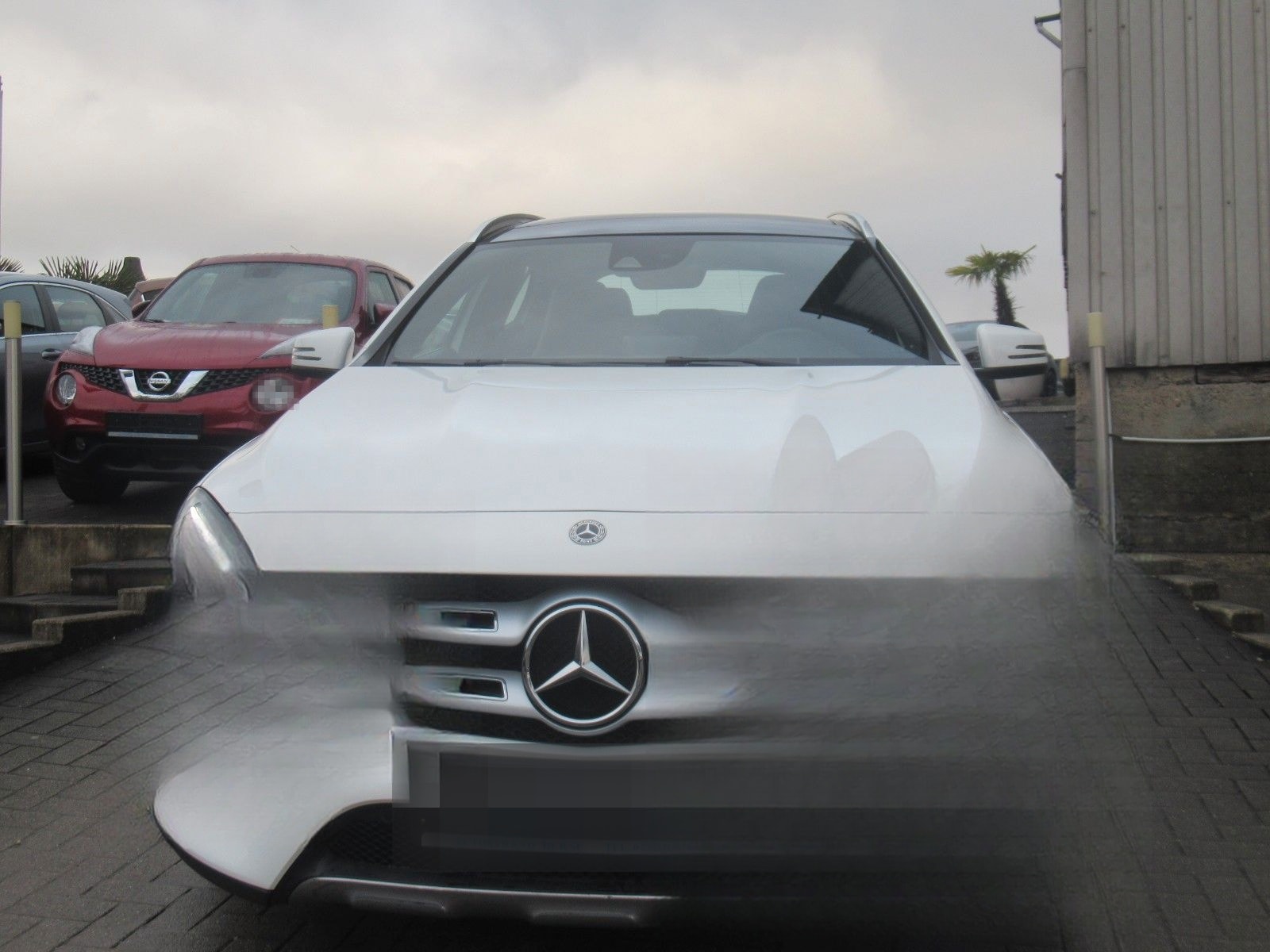 Mercedes-Benz GLA 200 AMG LINE-NAVI-PANO-LED-SHZ-2.HAND foto 2