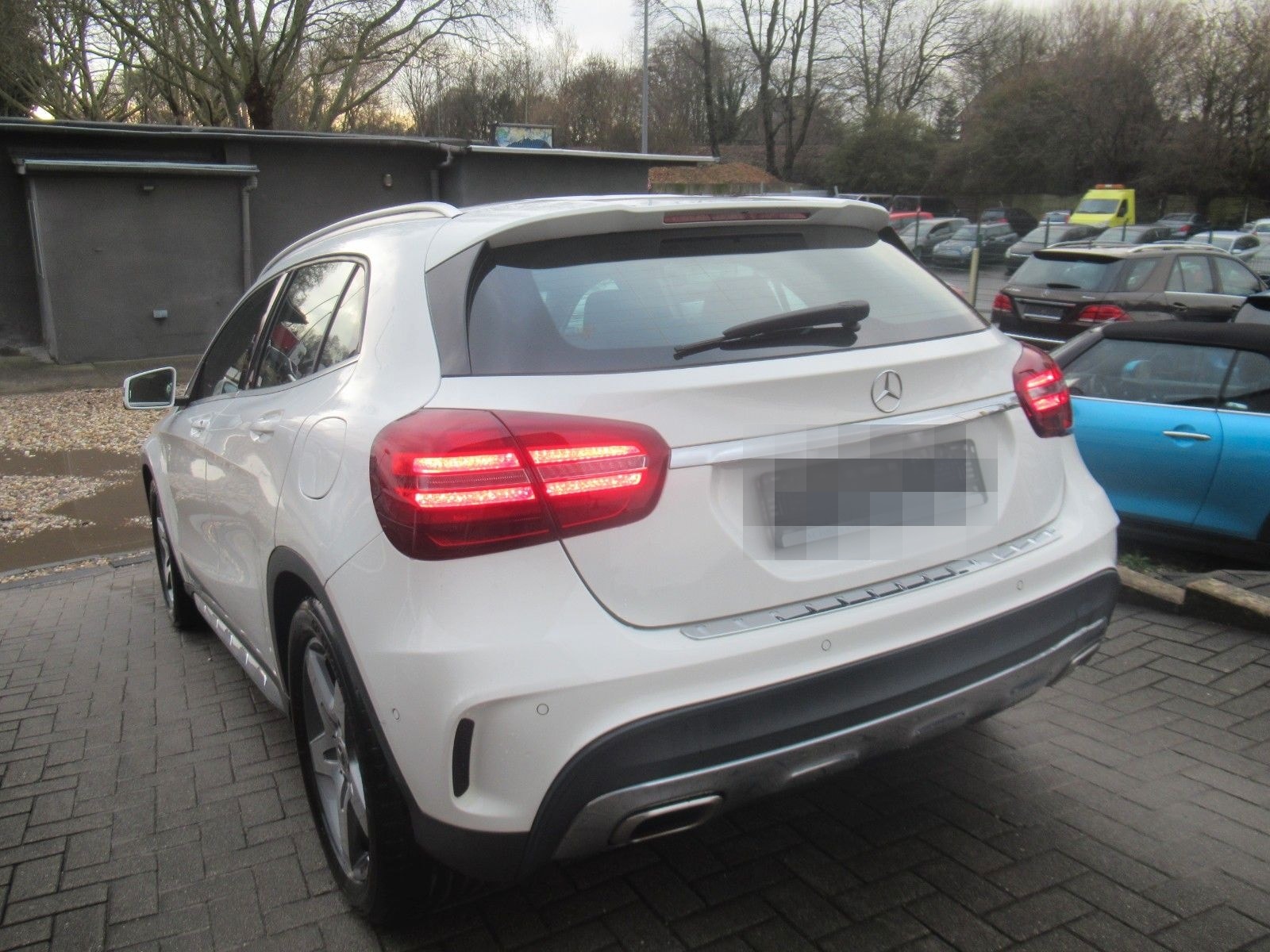Mercedes-Benz GLA 200 AMG LINE-NAVI-PANO-LED-SHZ-2.HAND foto 17