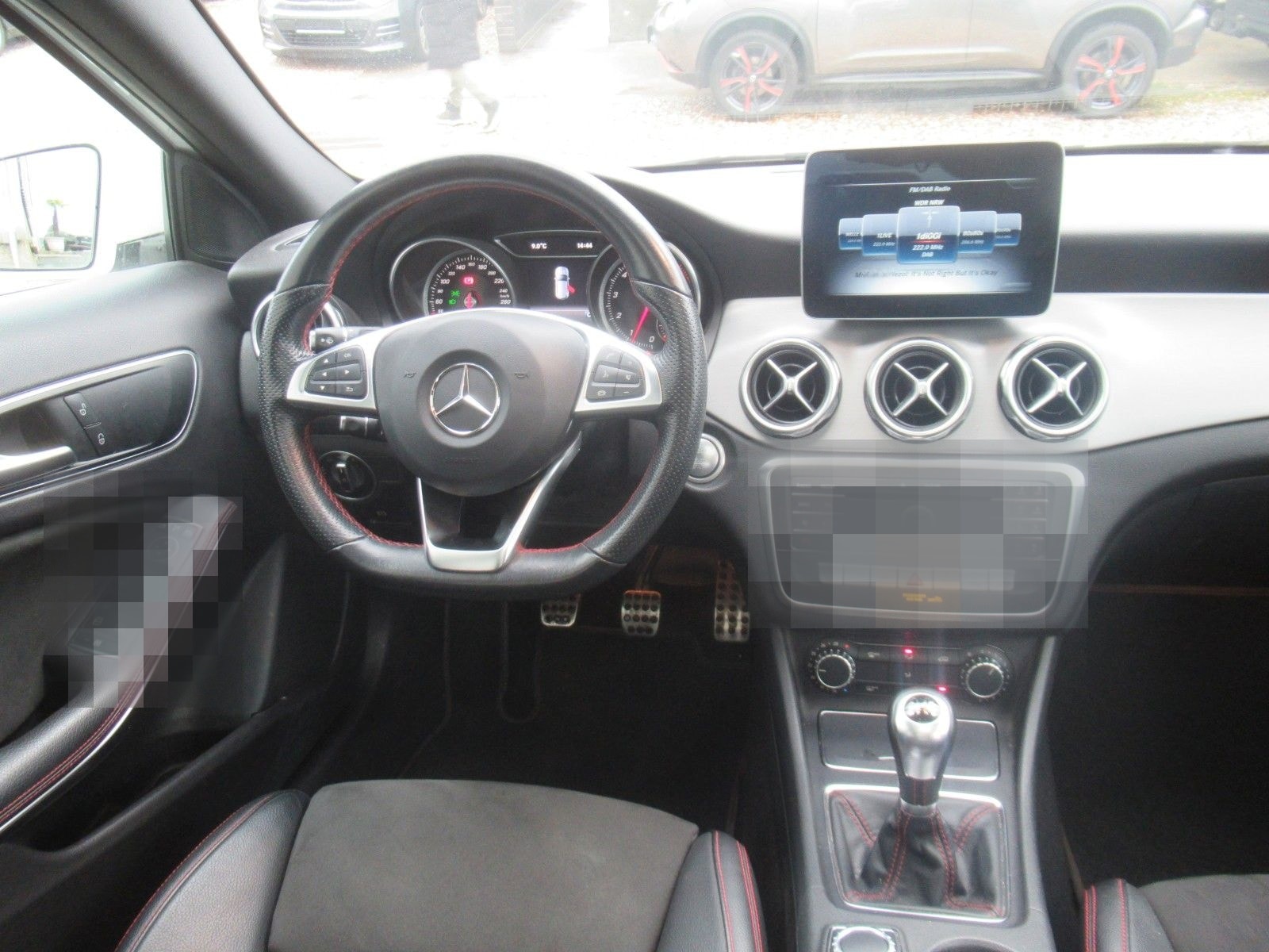 Mercedes-Benz GLA 200 AMG LINE-NAVI-PANO-LED-SHZ-2.HAND foto 21