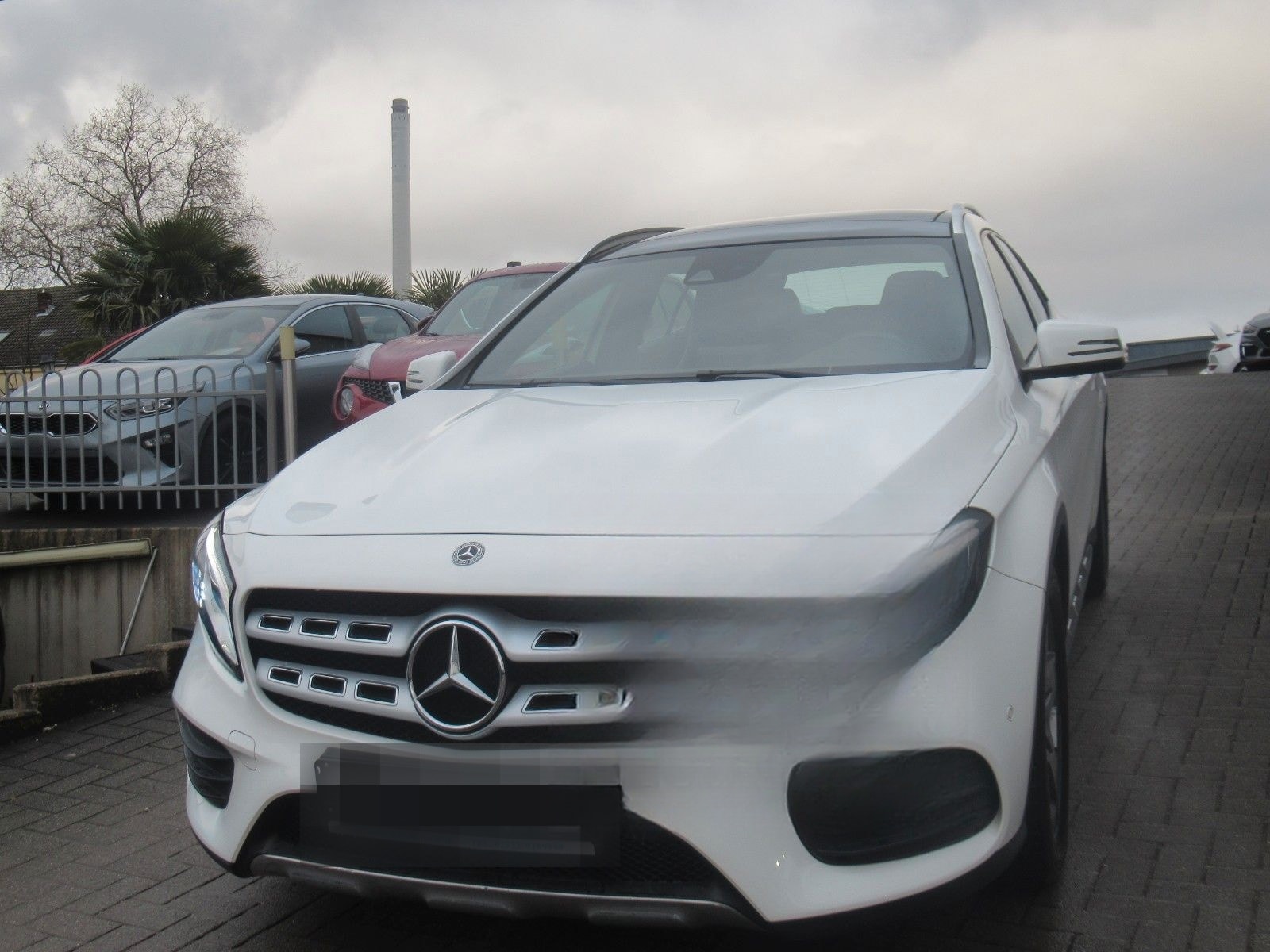 Mercedes-Benz GLA 200 AMG LINE-NAVI-PANO-LED-SHZ-2.HAND foto 4