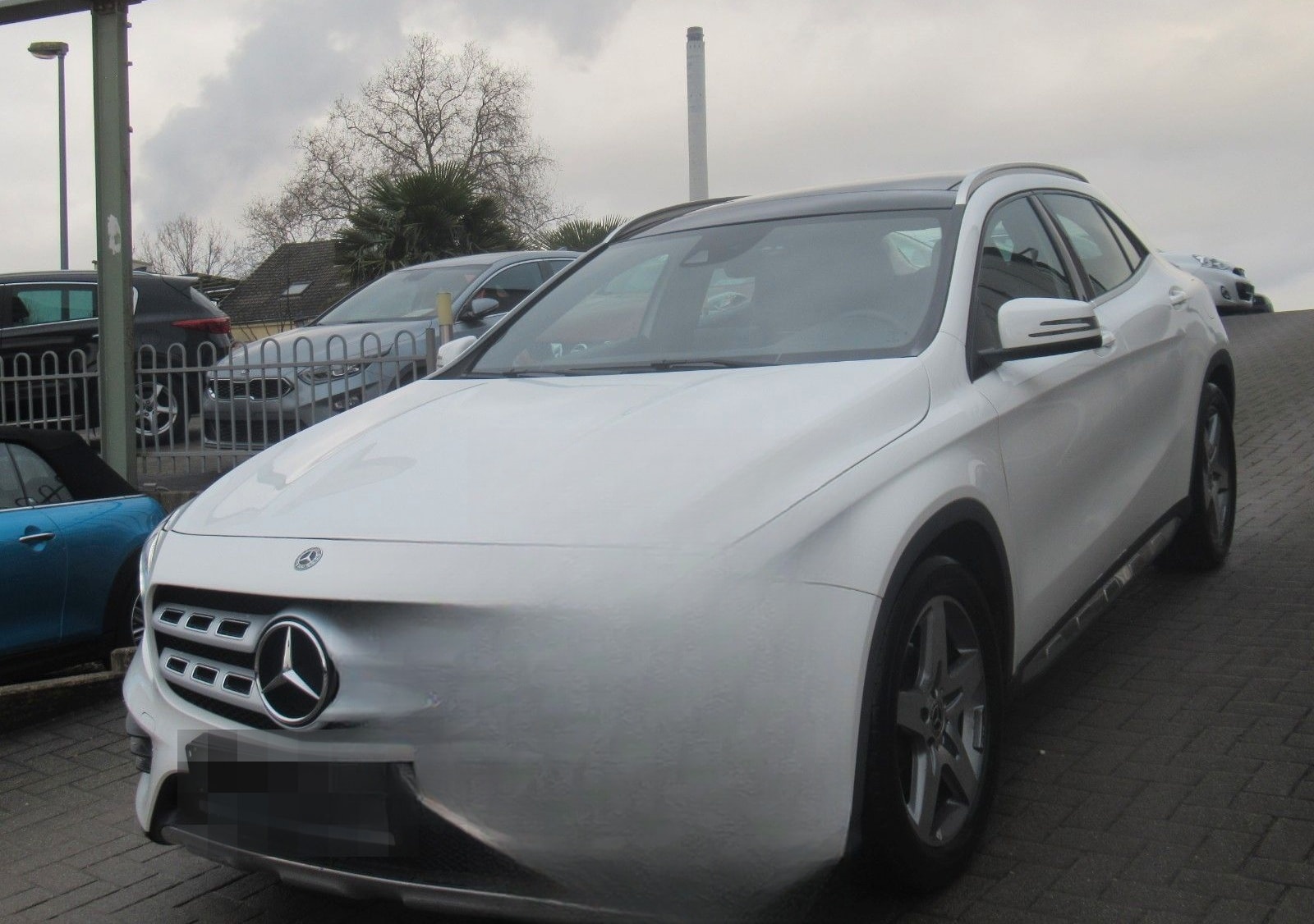 Mercedes-Benz GLA 200 AMG LINE-NAVI-PANO-LED-SHZ-2.HAND foto 6