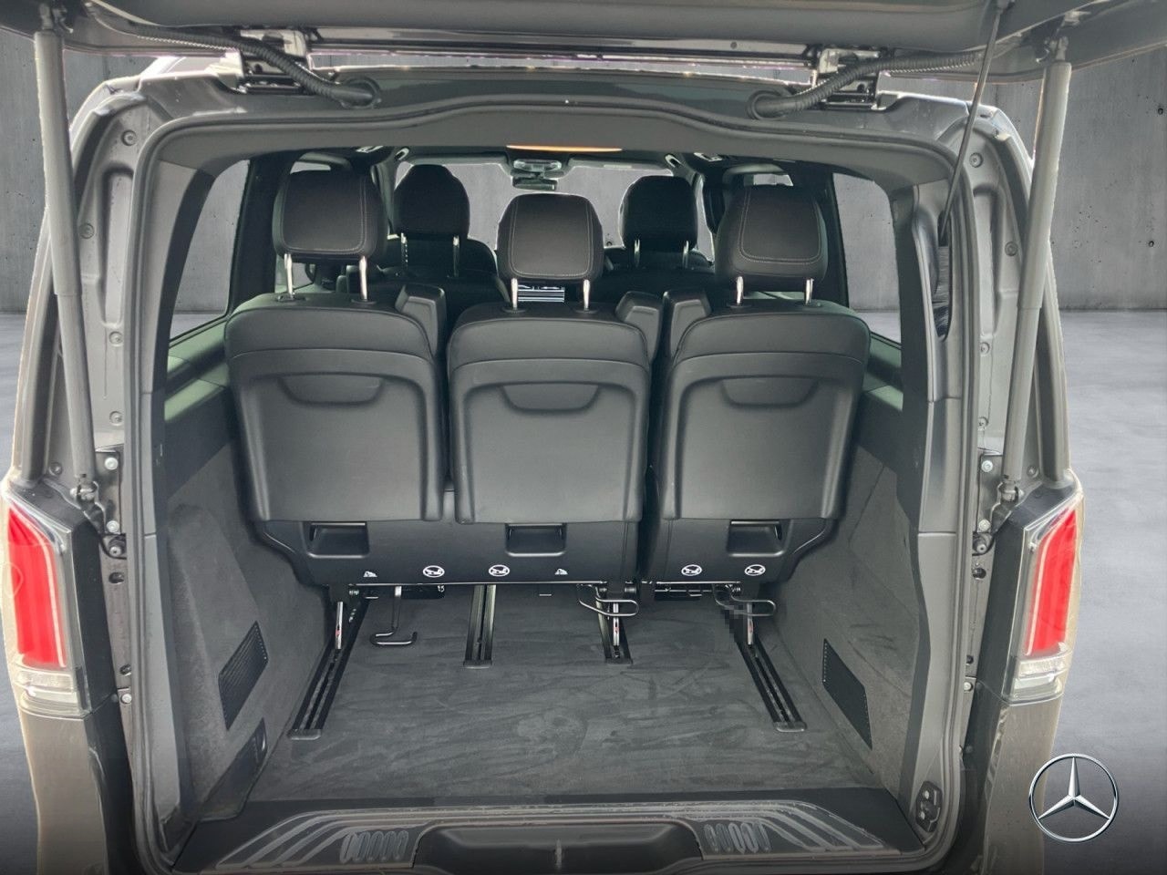 Mercedes-Benz V 300 d Lang AVANTGARDE+9G+AHK+StandHZ+DIS+Sound foto 16