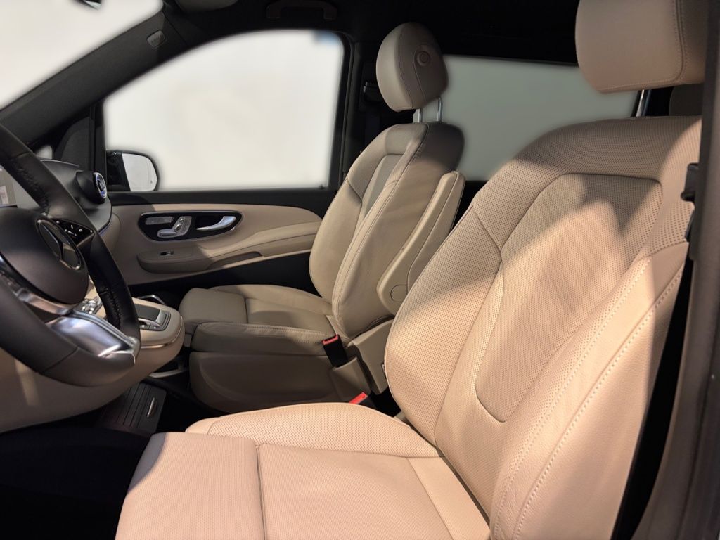 Mercedes-Benz V 300 d AVANTGARDE XL+4M+LED+AMG+AHK+NAVI+DISTR foto 22