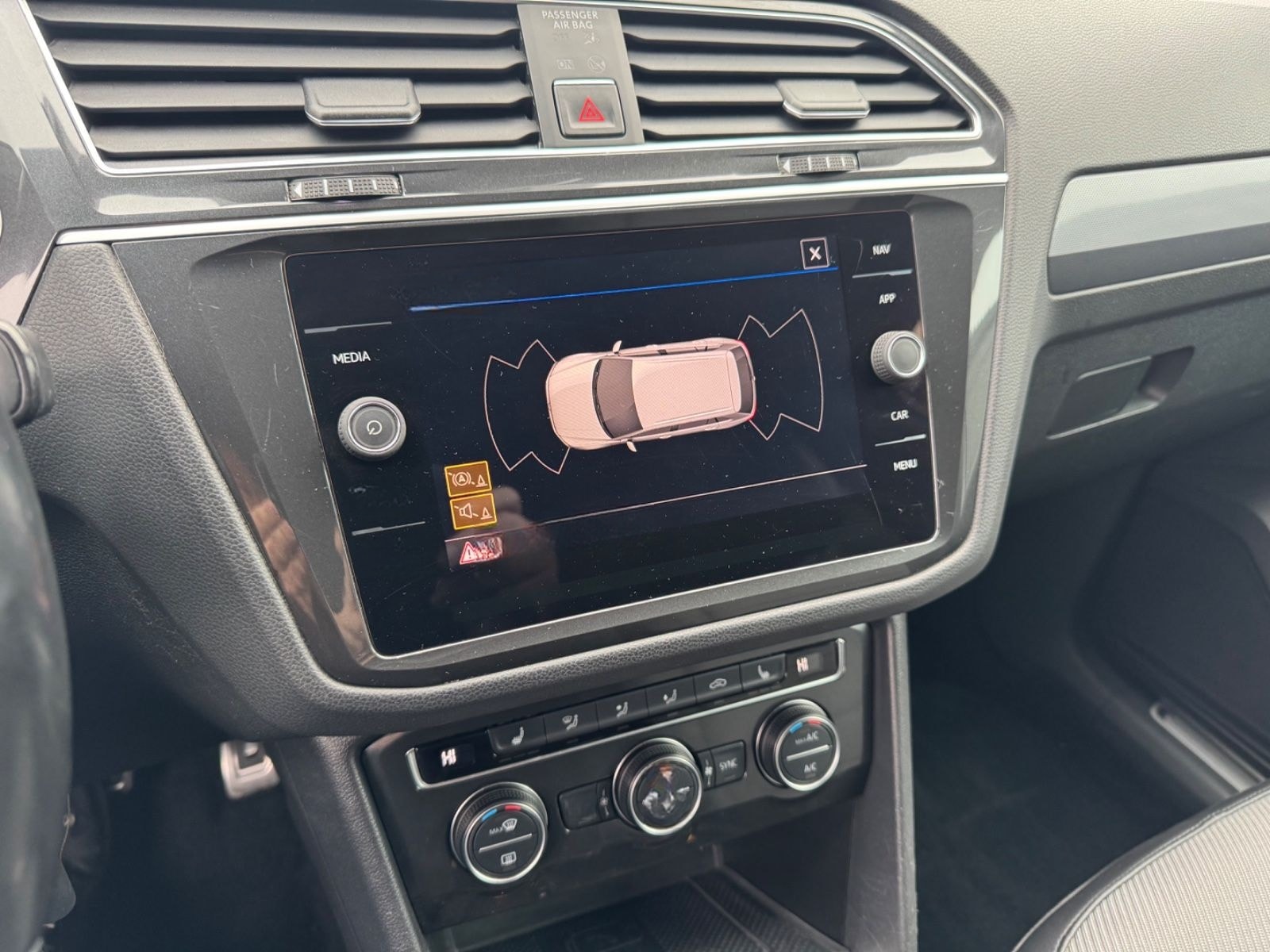 Volkswagen Tiguan Highline 4Motion**R-LINE Sportpaket** foto 16