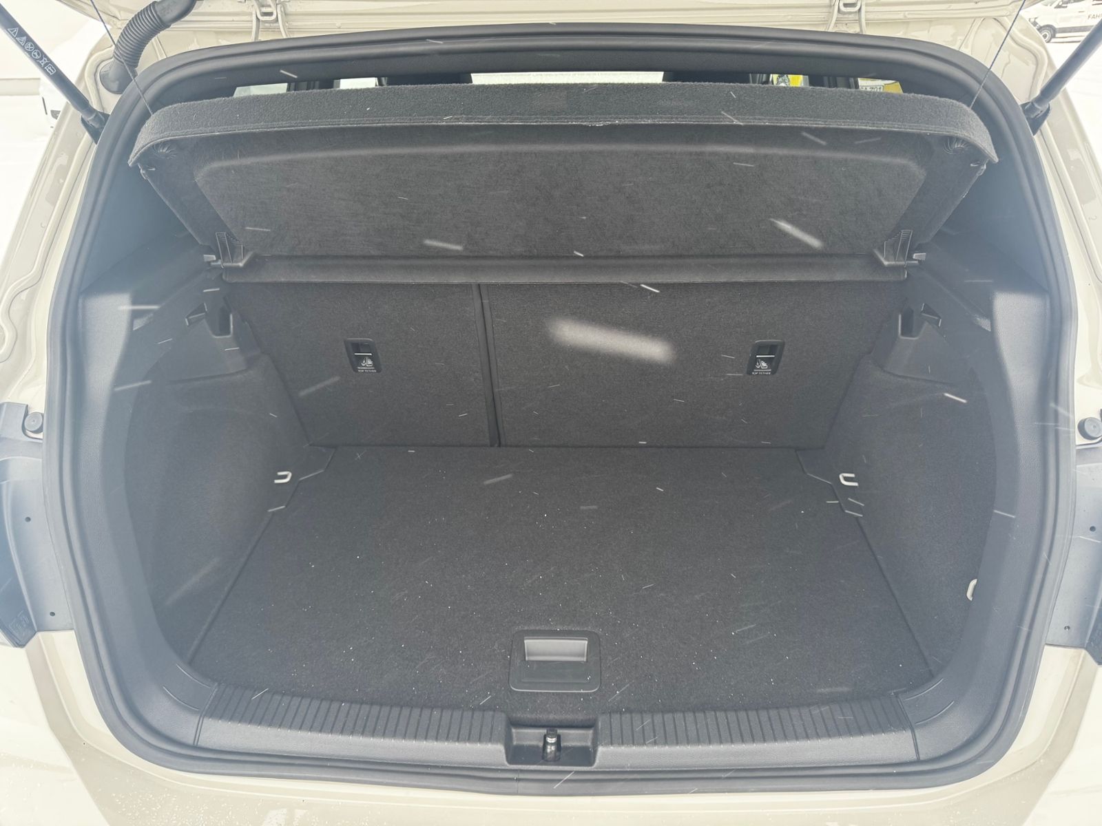 Volkswagen T-Cross Active 1,5 TSI DSG CAM|NAV|ACC|LED foto 6