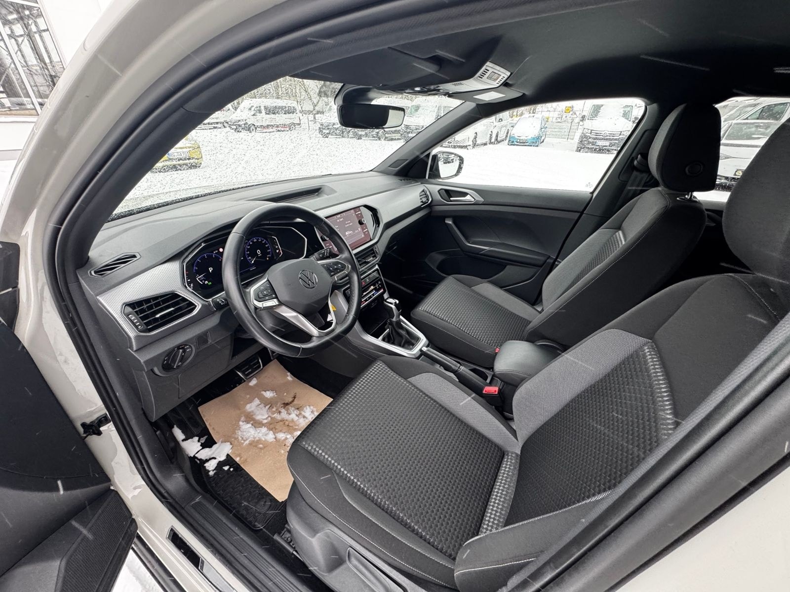 Volkswagen T-Cross Active 1,5 TSI DSG CAM|NAV|ACC|LED foto 10