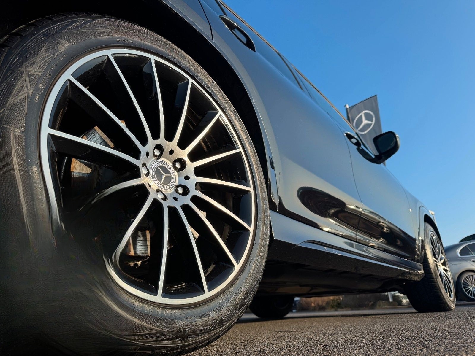 Mercedes-Benz GLE 300 d AMG BURM+AHK+AIRM+PANO+MEMORY+21" foto 6