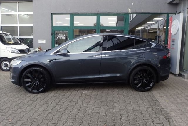Tesla Model X Dual Luftfederung AHK Navi Memory Sitze  foto 4
