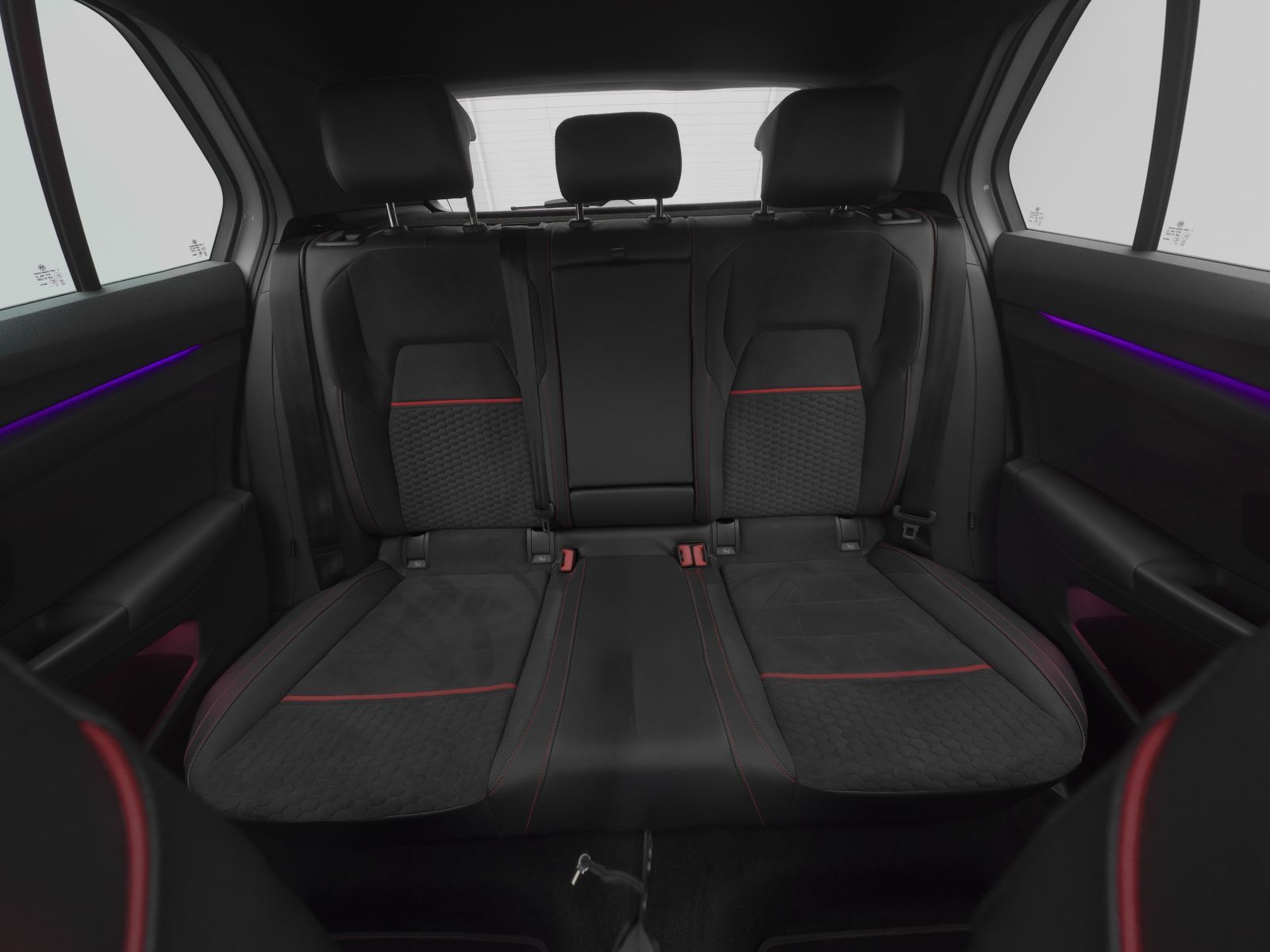 Volkswagen Golf VIII GTI Clubsport 2.0 TSI R-Abgas*PANO foto 5