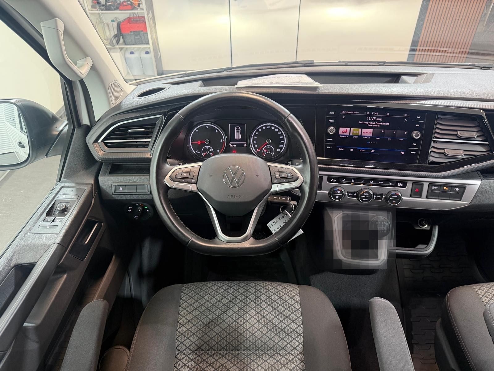 Volkswagen T6.1Multivan/ 4MOTION/KAK/PDC/DAB/Navi/Kamera/ foto 9