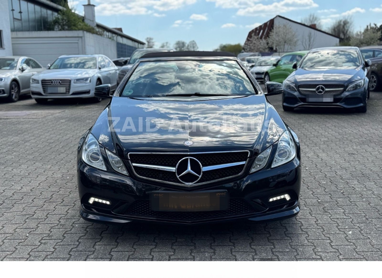 Mercedes-Benz E -Klasse Cabrio E 350 CGI BlueEfficiency AMG foto 2