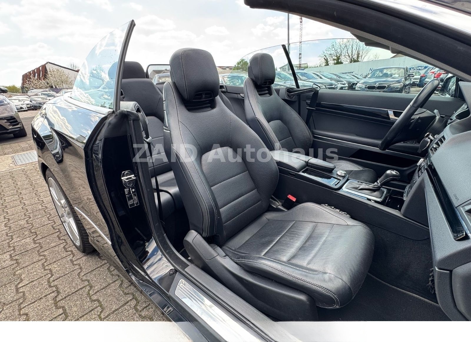 Mercedes-Benz E -Klasse Cabrio E 350 CGI BlueEfficiency AMG foto 9