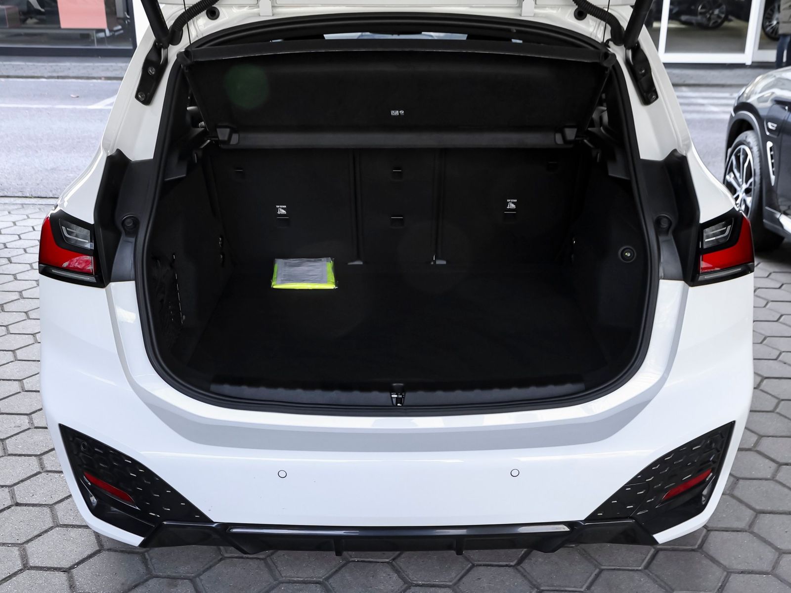 BMW 220d Active Tourer foto 17