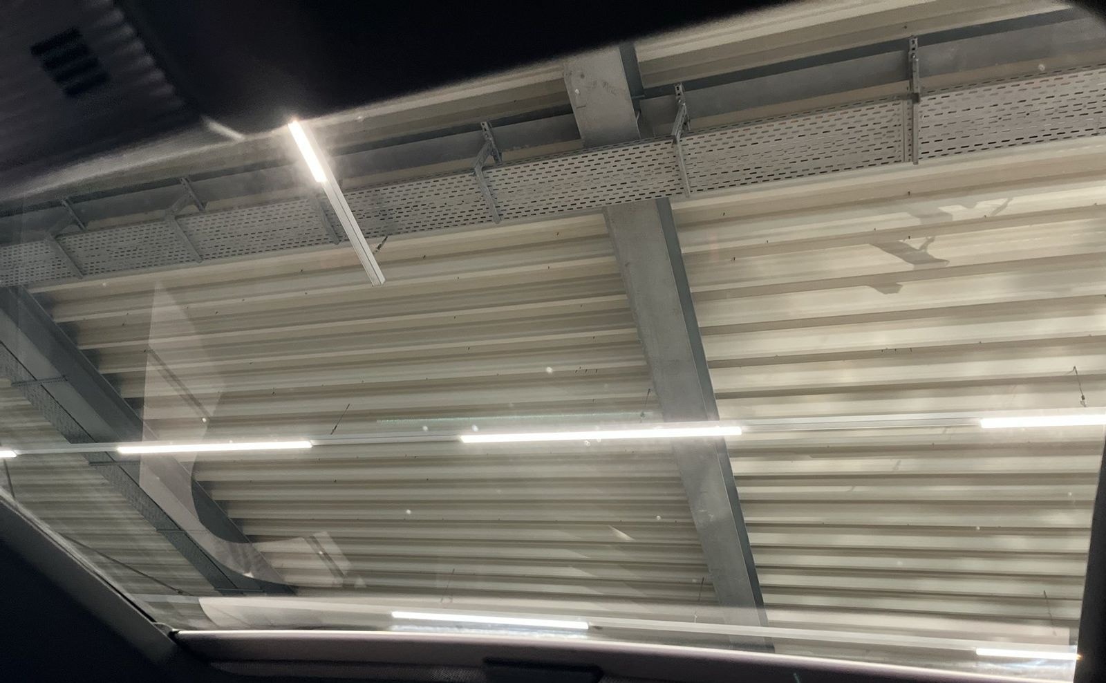 Volkswagen Golf VIII GTI Clubsport 2.0 TSI DSG ACC AUT Kam. foto 13