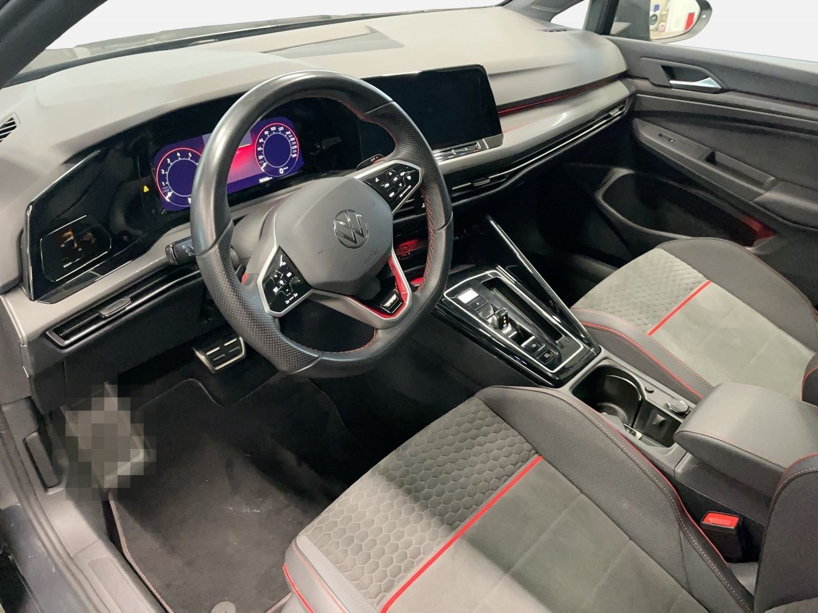 Volkswagen Golf VIII GTI Clubsport 2.0 TSI DSG ACC AUT Kam. foto 6