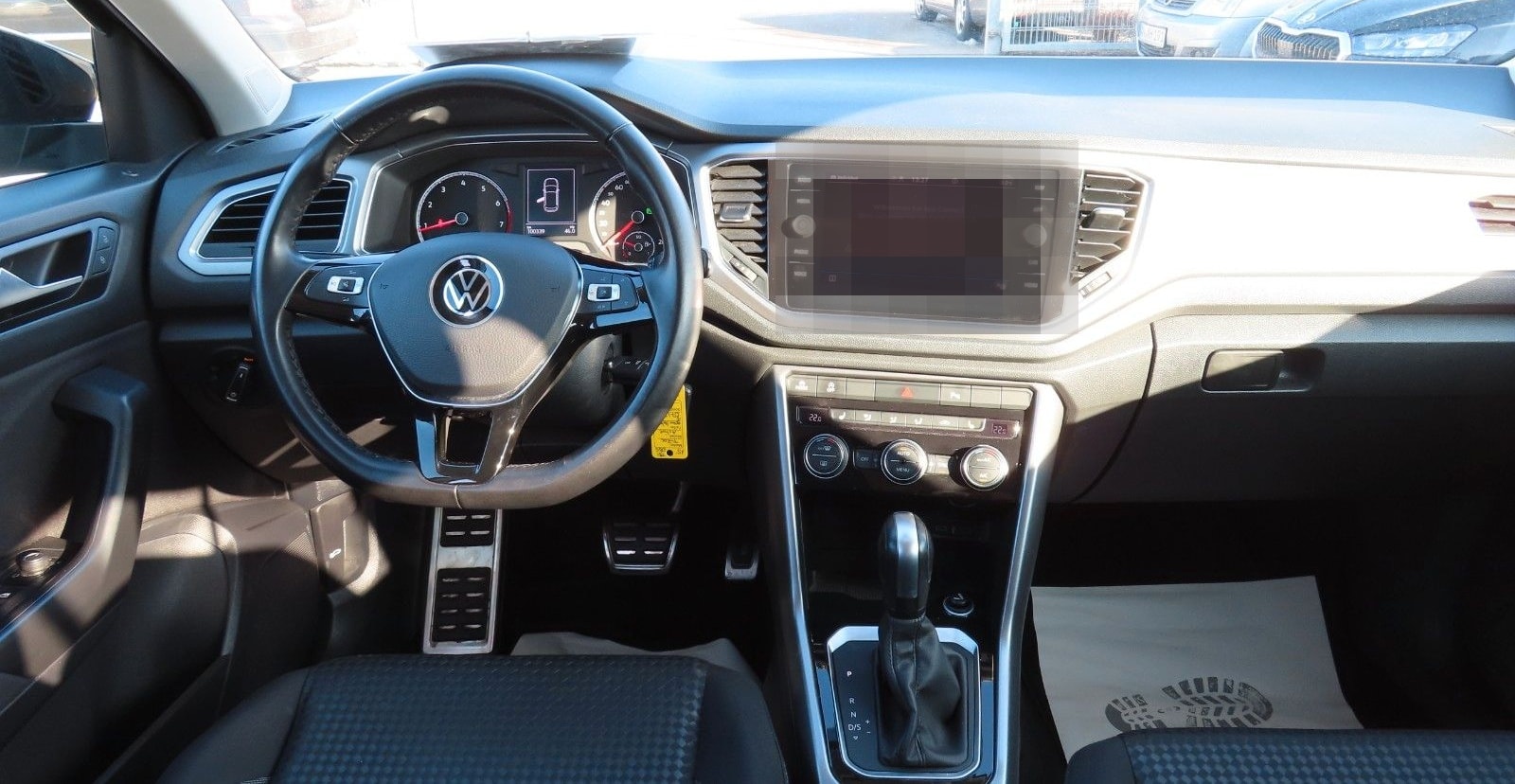 Volkswagen T-Roc 1.5 TSI DSG Actice foto 11