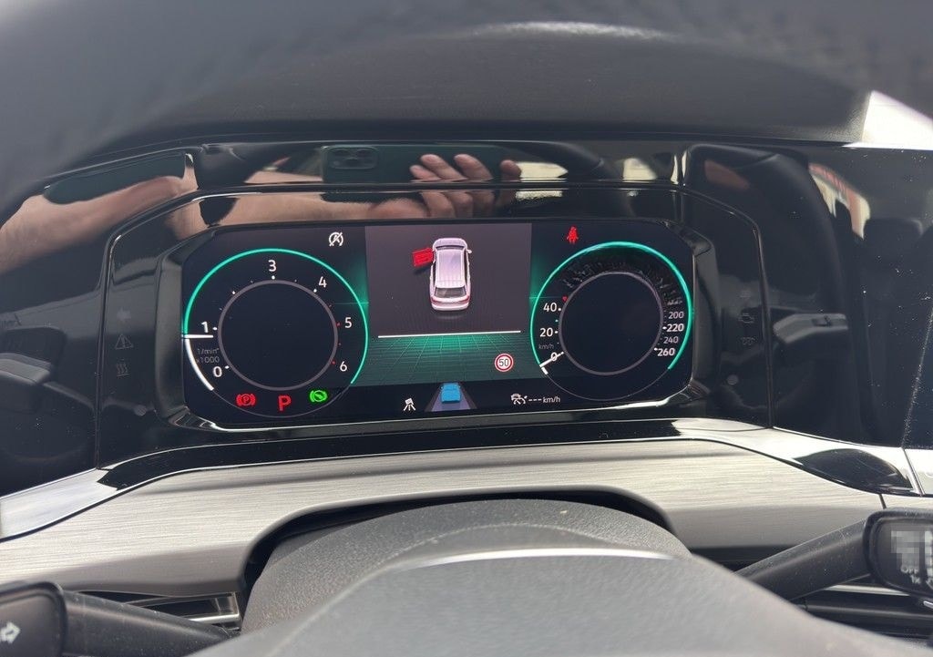 Volkswagen Golf 8 Variant Style TDI DSG NaviPro AHK Matrix foto 13