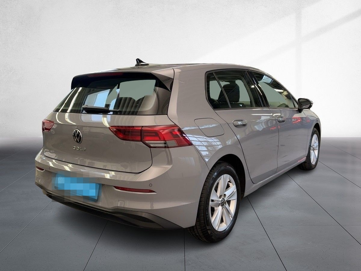 Volkswagen Golf VIII 2.0 TDI DSG Life ACC Kamera LED Navi foto 4