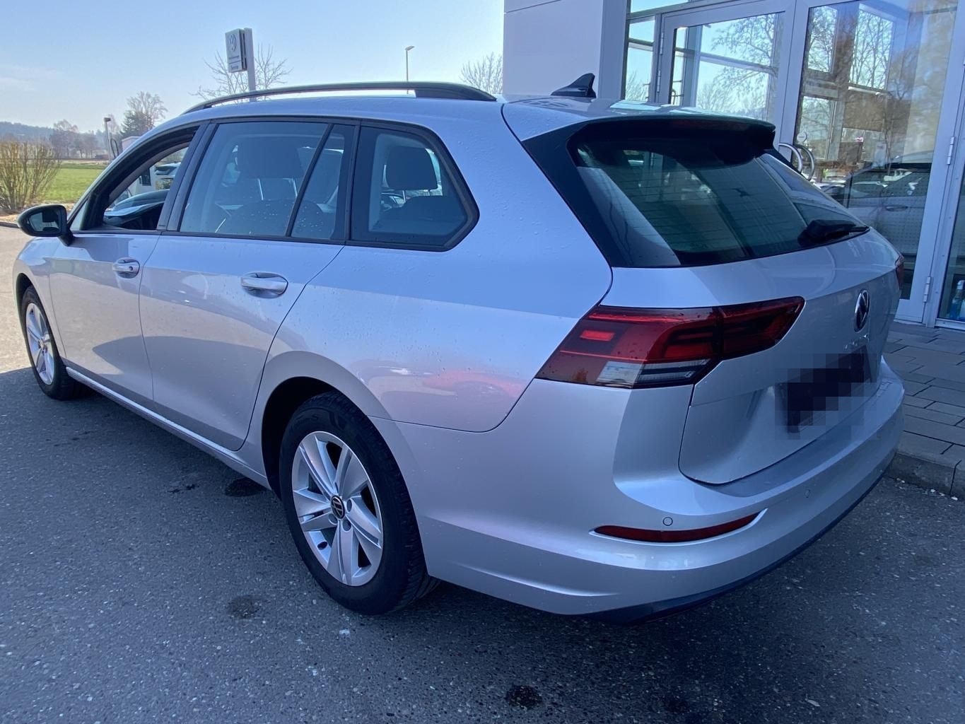 Volkswagen Golf Variant 2.0 TDI LIFE STANDHEIZUNG+AHK+4xSHZ foto 3