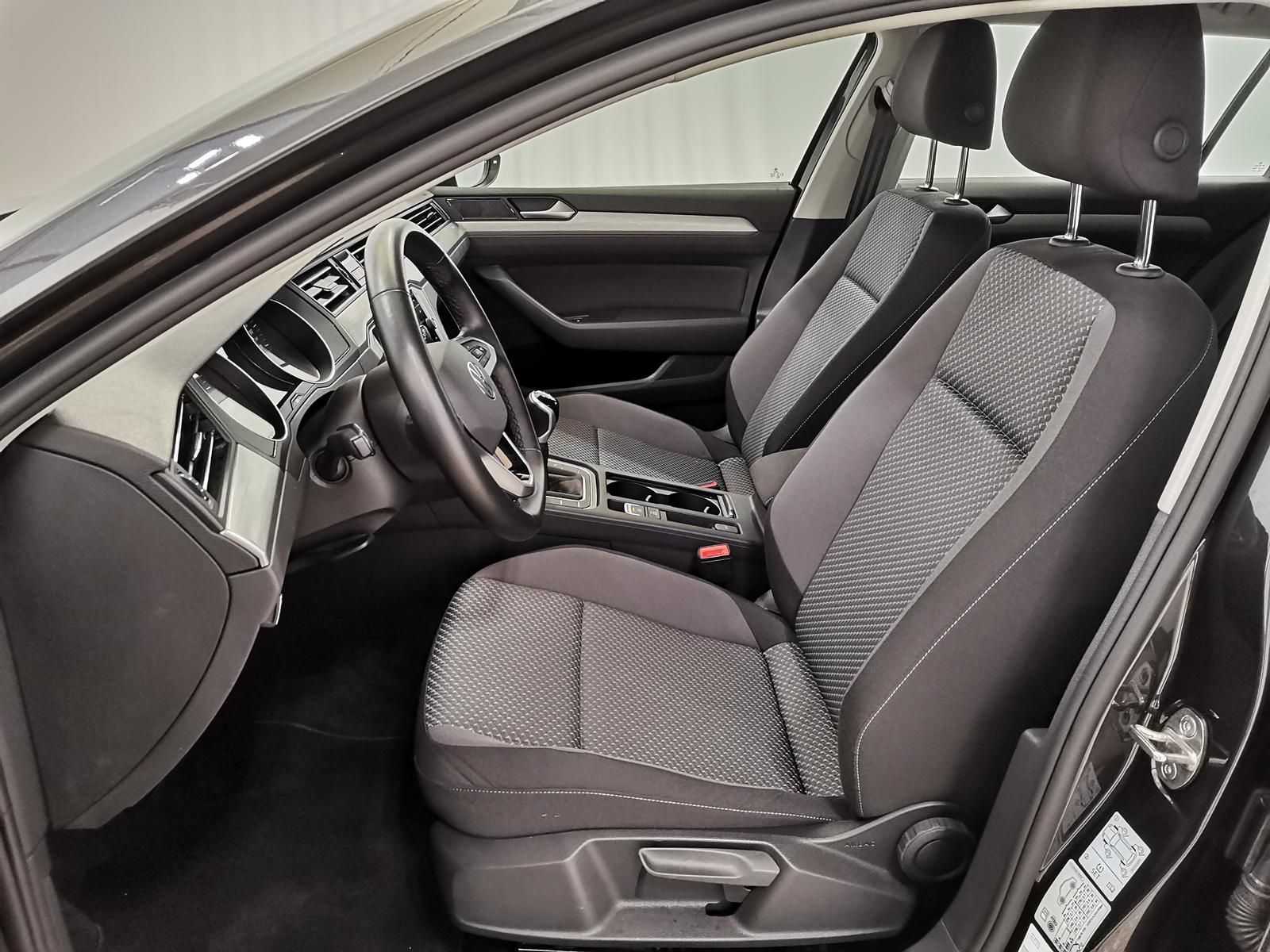 Volkswagen Passat Variant 2.0 TDI LED|Navi|RFK|SHZ foto 7