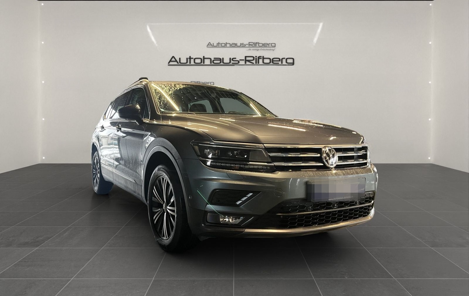Volkswagen Tiguan Allspace 2,0 TDI DSG IQ PanD/HUD/Kamera foto 3