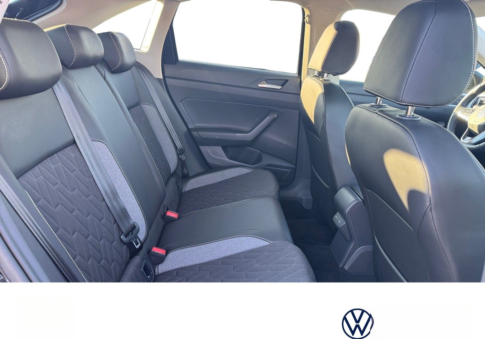 Volkswagen Taigo 1.0 TSI Goal LED+NAVI+ACC+PDC foto 16