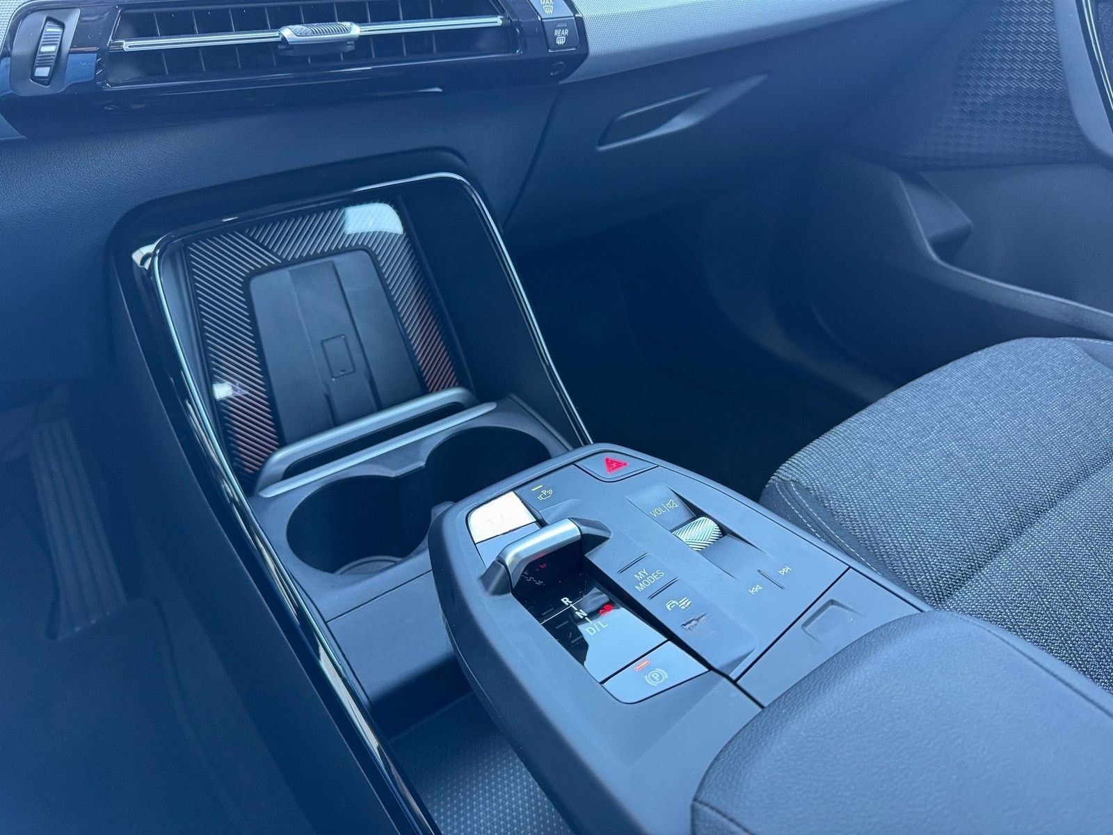 BMW X1 xDrive23i KeyLess Adapt-LED DAB ParkAssSyst foto 19