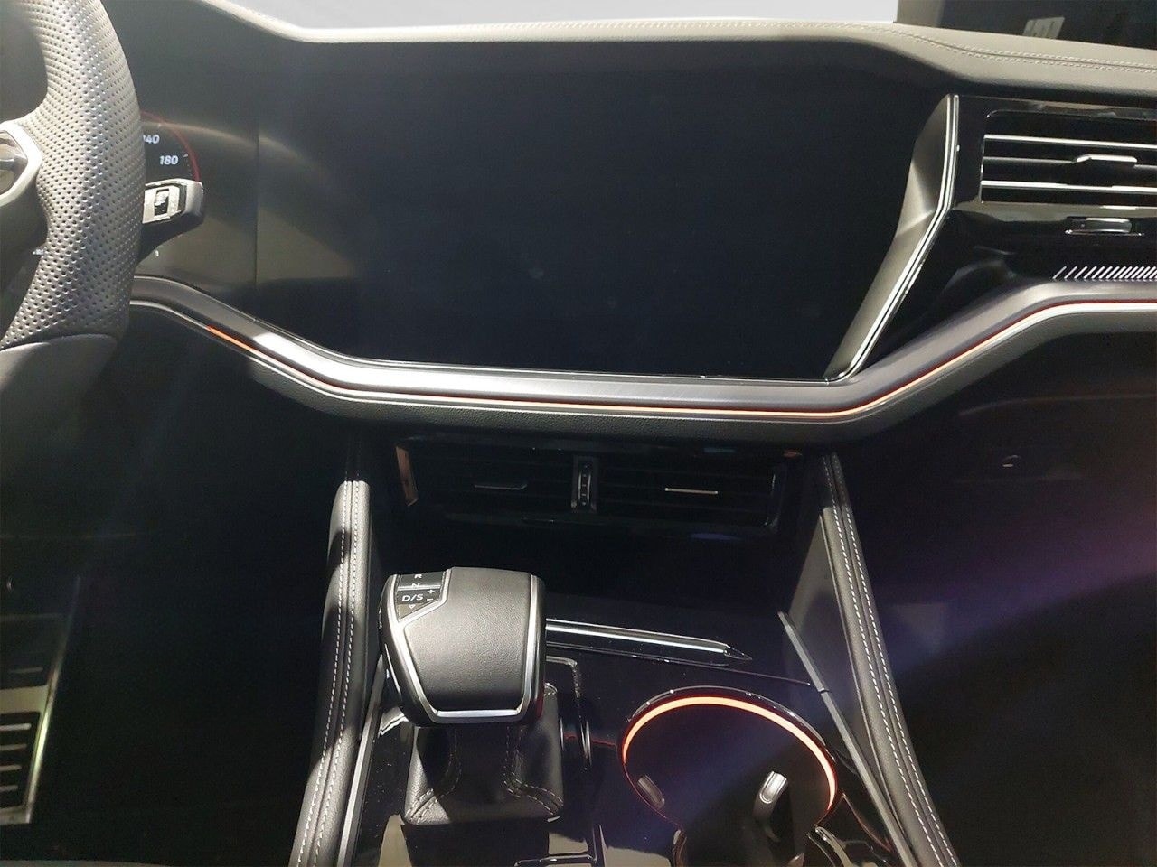 Volkswagen Touareg R 3.0 TSI eHybrid 4Motion PANO+NAVI+AHK foto 12