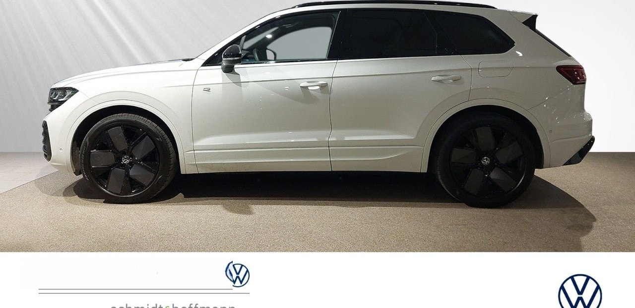Volkswagen Touareg R 3.0 TSI eHybrid 4Motion PANO+NAVI+AHK foto 3