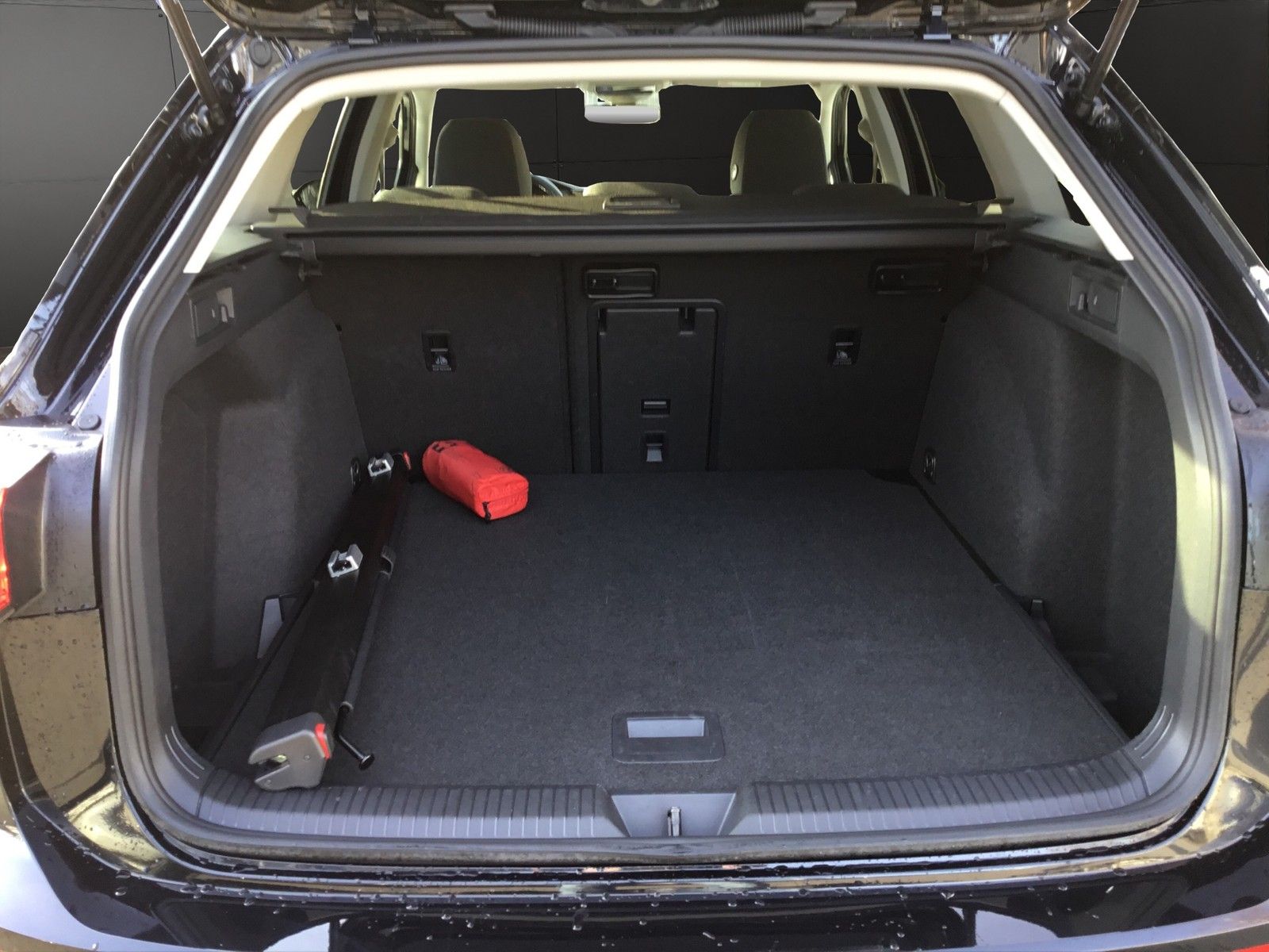 Volkswagen Golf Variant 2.0 TDI DSG Life Navi+ACC+LED+DAB foto 8