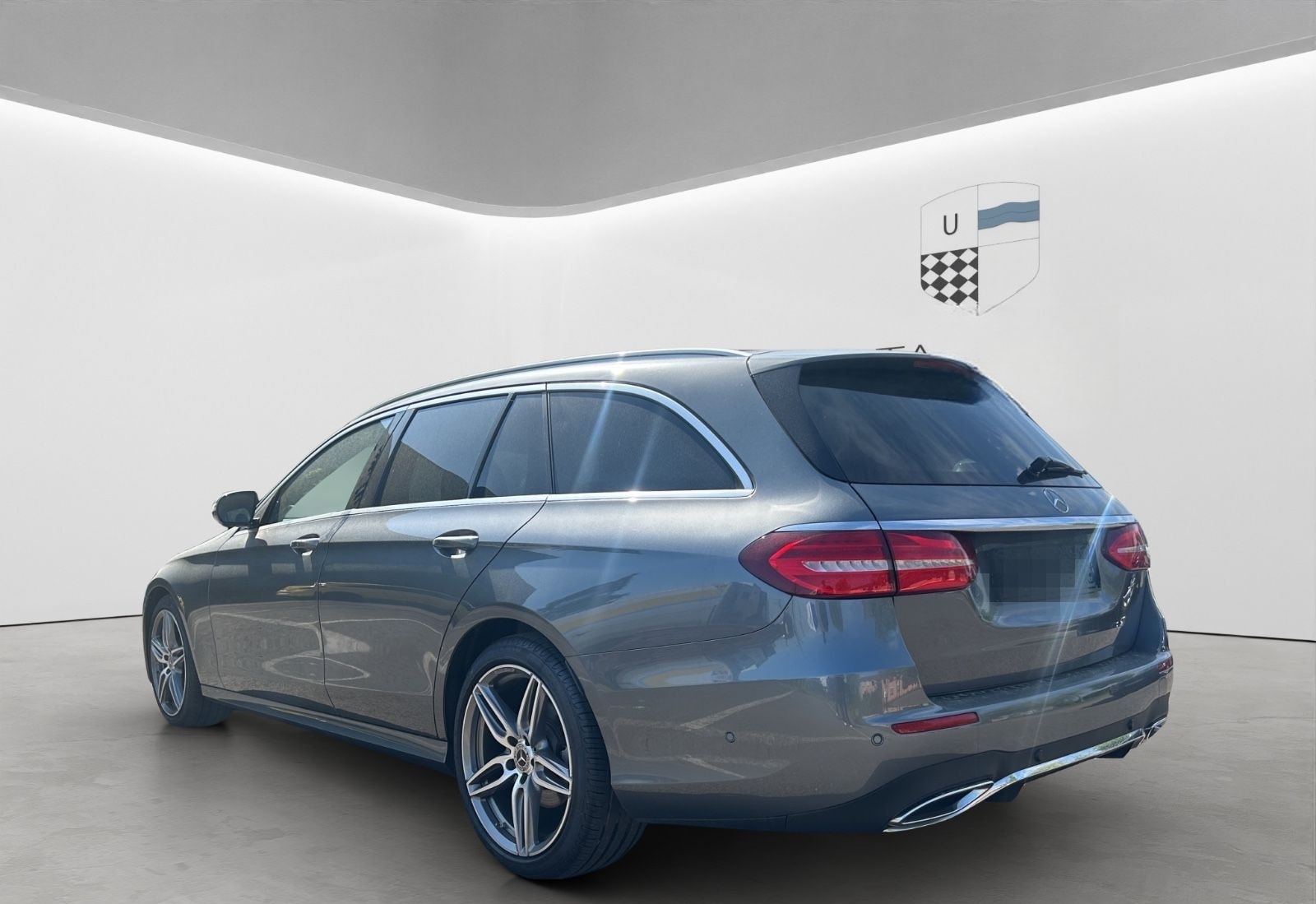 Mercedes-Benz E 220 d 4Matic AMG-Line / 1.Hand / Schiebedach foto 5