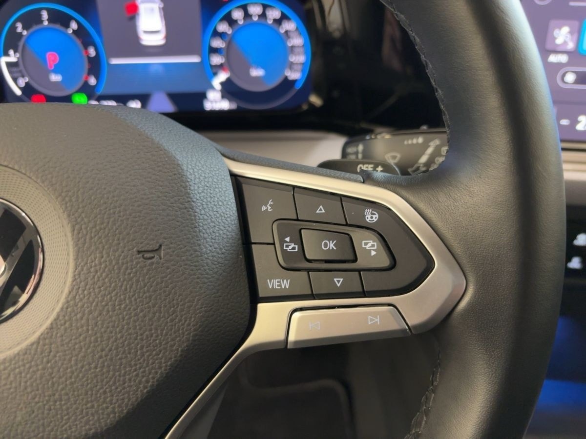 Volkswagen Golf VIII Variant 2.0 TDI DSG Active foto 12