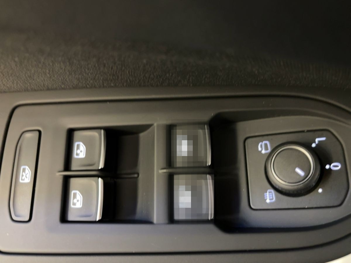 Volkswagen Golf VIII Variant 2.0 TDI DSG Active foto 14