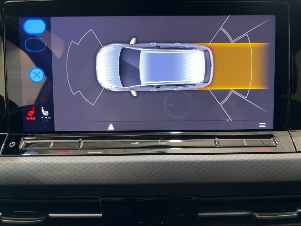 Volkswagen Golf VIII Variant 2.0 TDI DSG Active foto 7