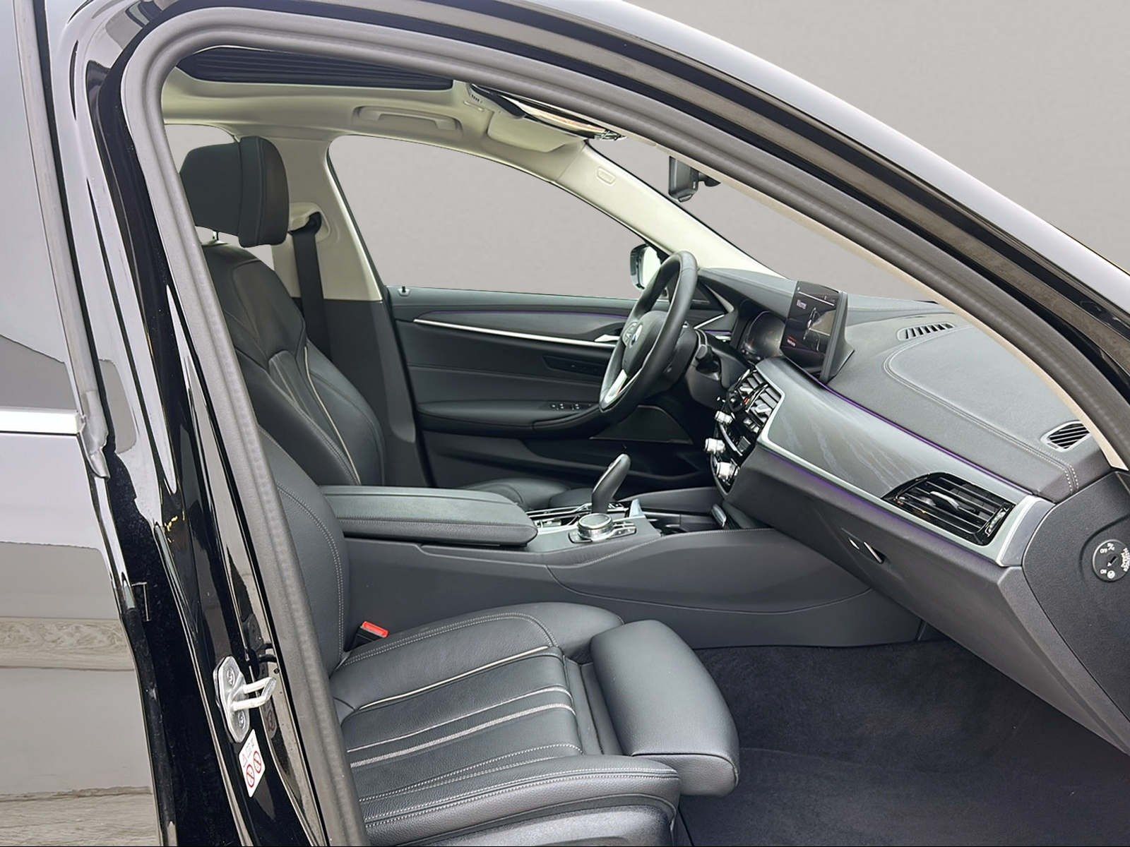 BMW 520d Limousine Harman/K LiveCockpitProf Kamera foto 11