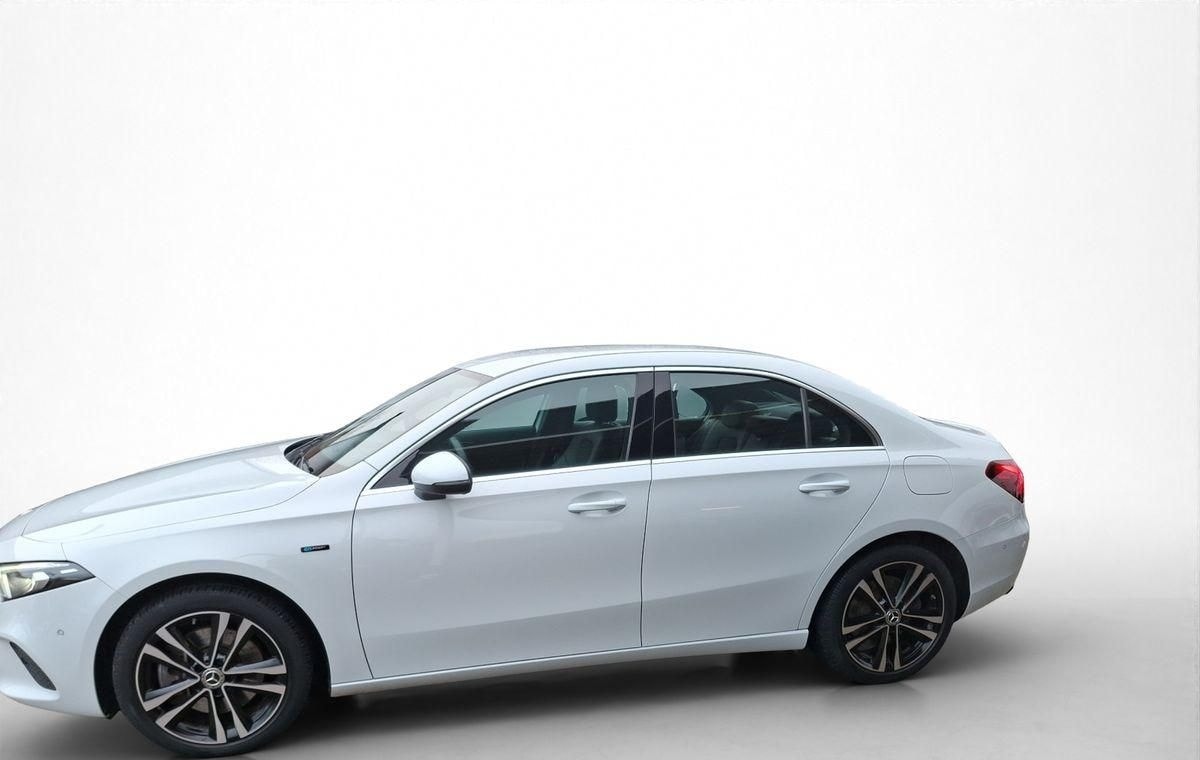 Mercedes-Benz A 250 e Lim. Edition 19 LED Navi foto 9