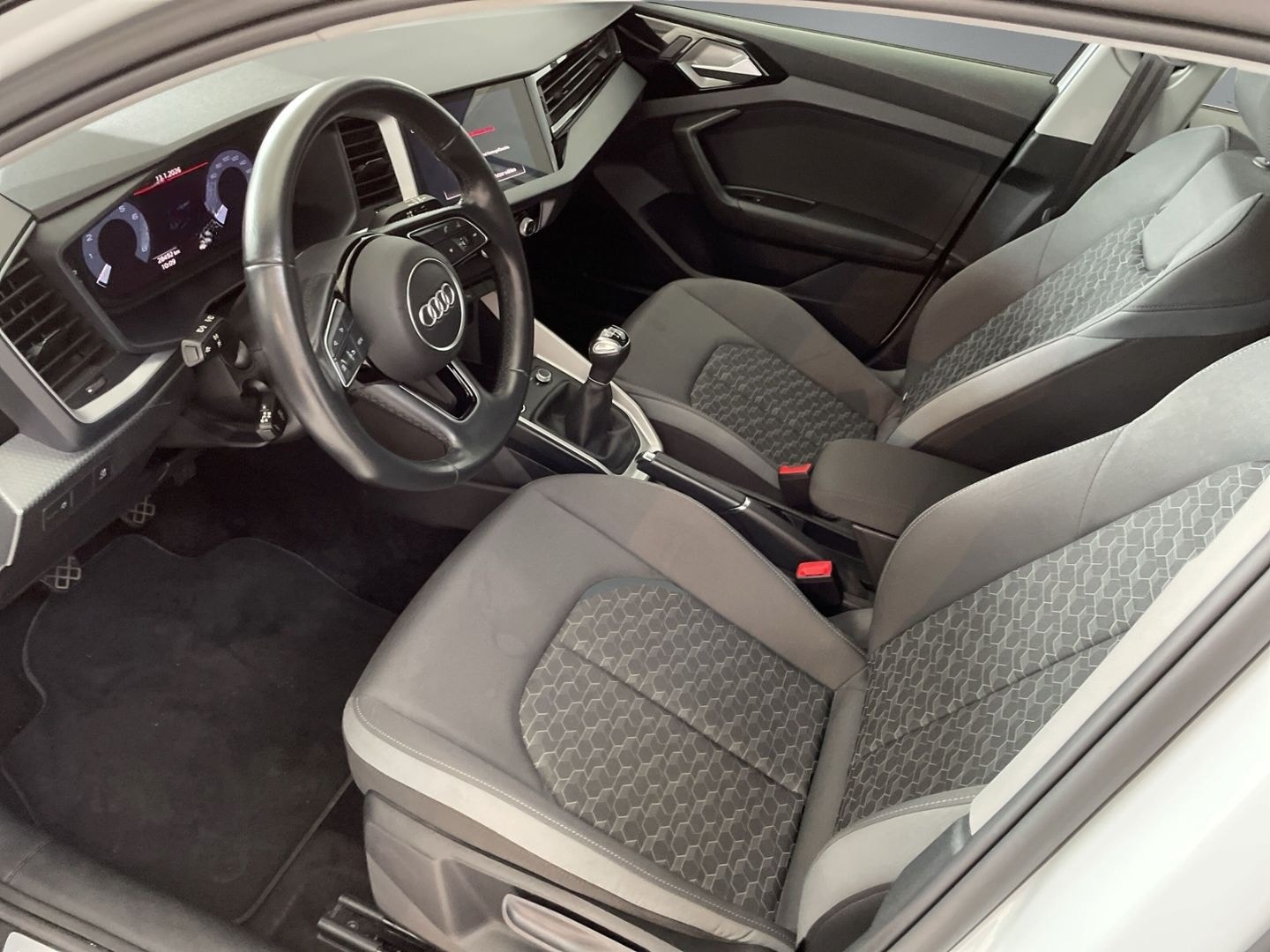 Audi A1 Sportback 30 TFSI S line *VIRTUAL COCKPIT!* foto 7