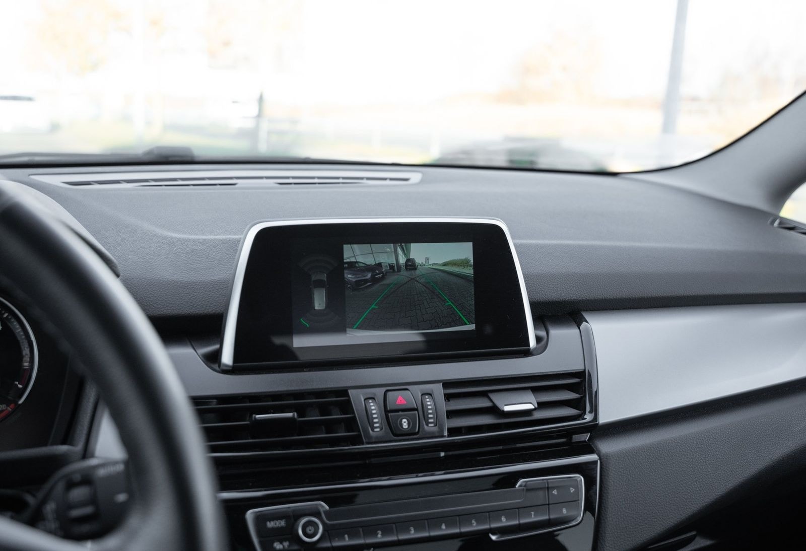 BMW 216d Gran Tourer. Pano foto 11