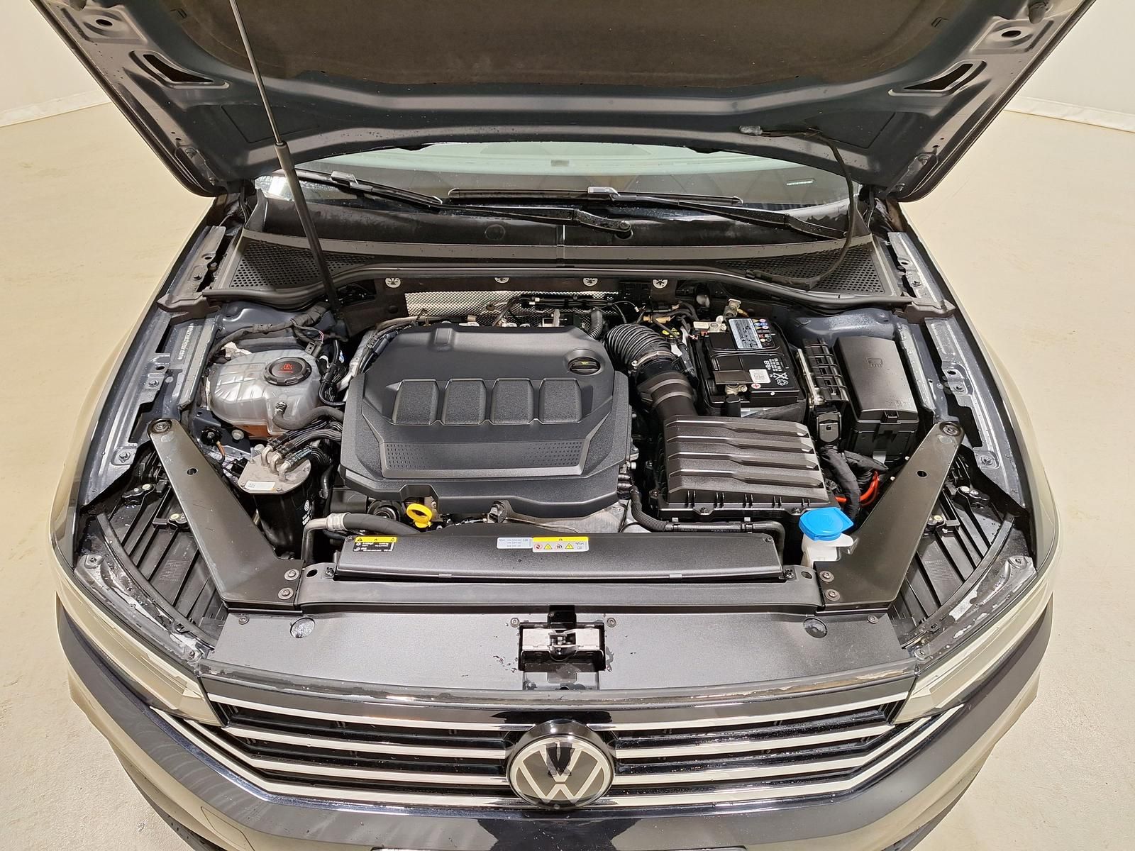 Volkswagen Passat Variant 2.0 TDI Winter|LED|Navi|AHK foto 14