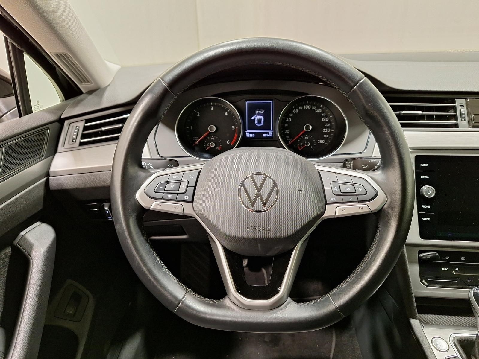 Volkswagen Passat Variant 2.0 TDI Winter|LED|Navi|AHK foto 17