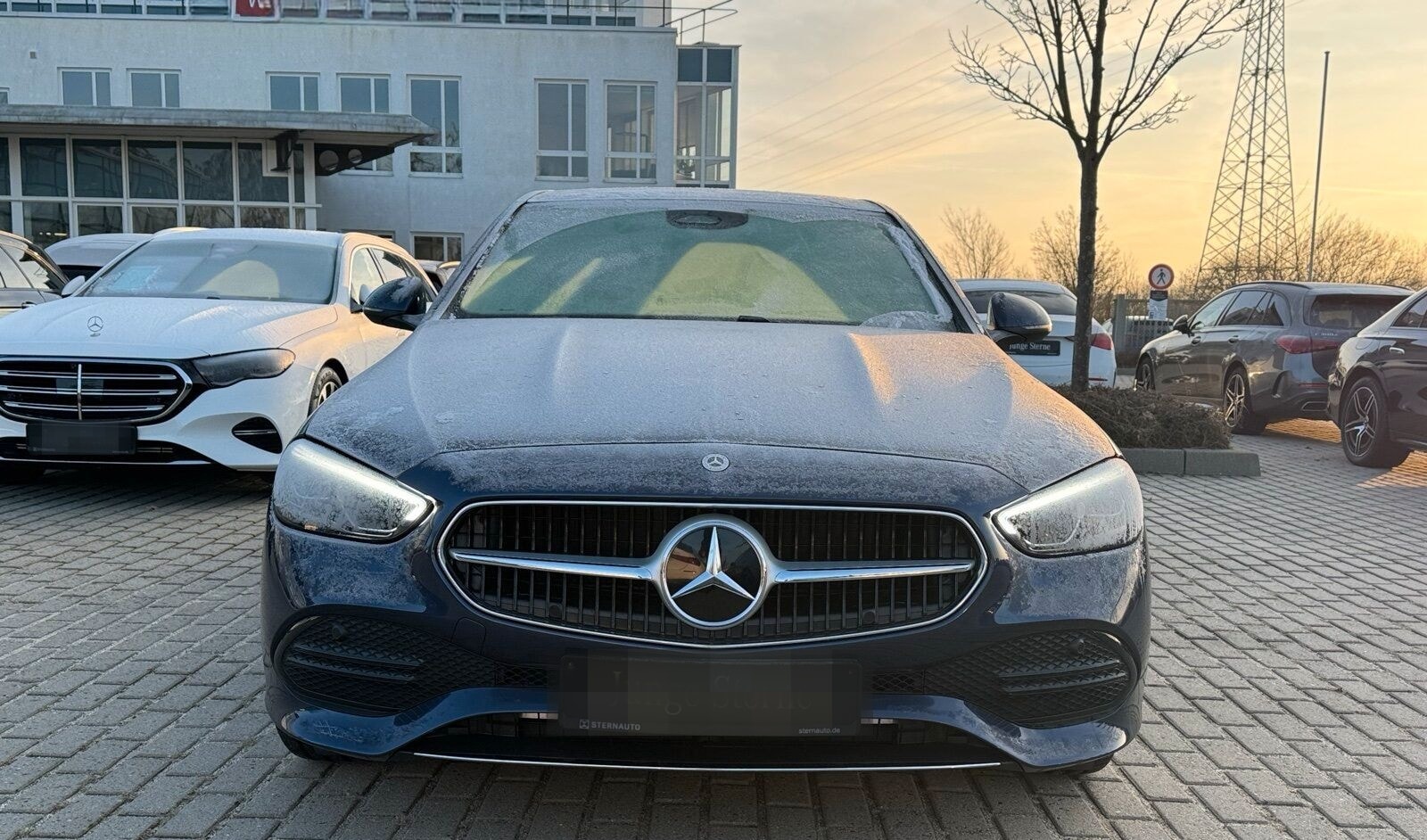 Mercedes-Benz C 300 e Avantgarde Advanced Plus Pano Ambiente foto 2